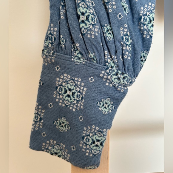 Free People Long Sleeve Too - Picture 6 of 6